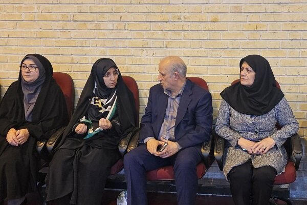 معاون رئیس‌جمهور: تک‌تک اعضای دولت کنار تیم ملی فوتسال زنان هستند