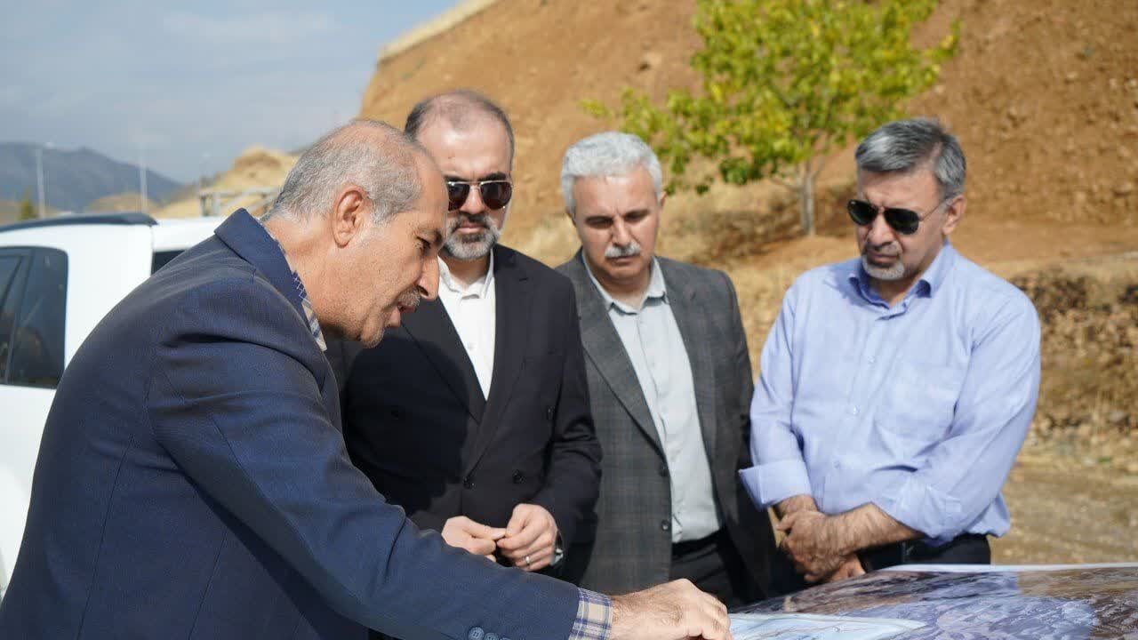 معاون سازمان برنامه از کریدور شمال – جنوب بازدید کرد