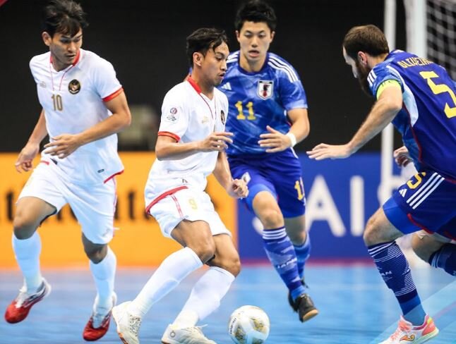 معجزه اندونزی مقابل ژاپن ناتمام ماند/مربی ایرانی ۱ ثانیه کم آورد!