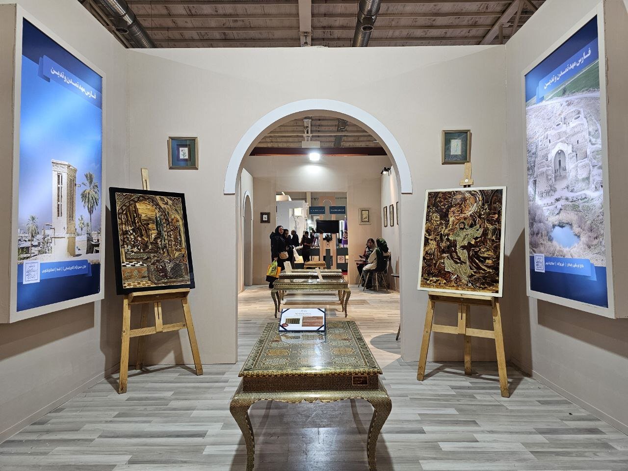 معرفی ایران در گوانگجو و نمایش سکه‌های اسلامی در حرم رضوی