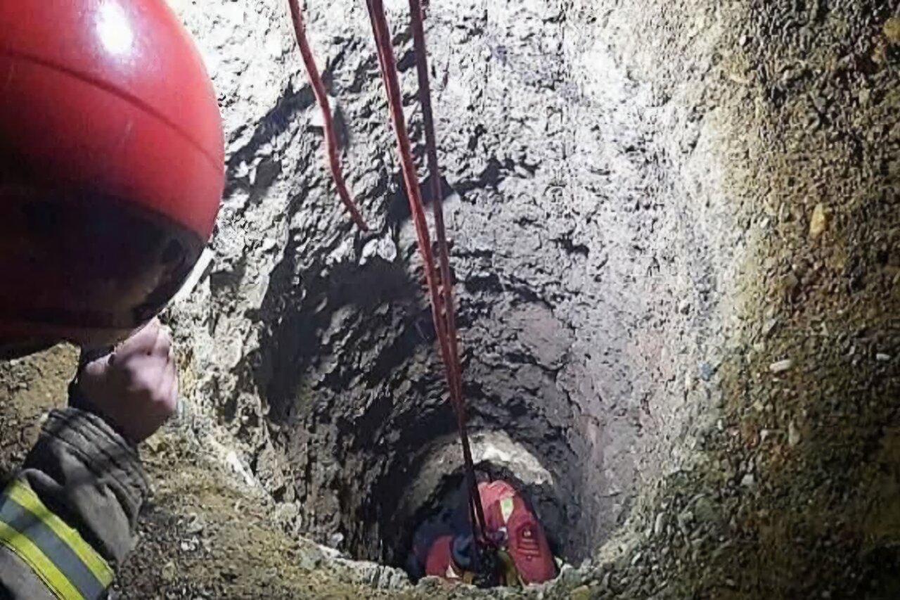 معروفی: جوان بوکانی از چاه ۱۸ متری نجات یافت