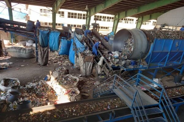 معضل «آرادکوه» با استفاده از فناوری و هوشمند سازی قابل حل است