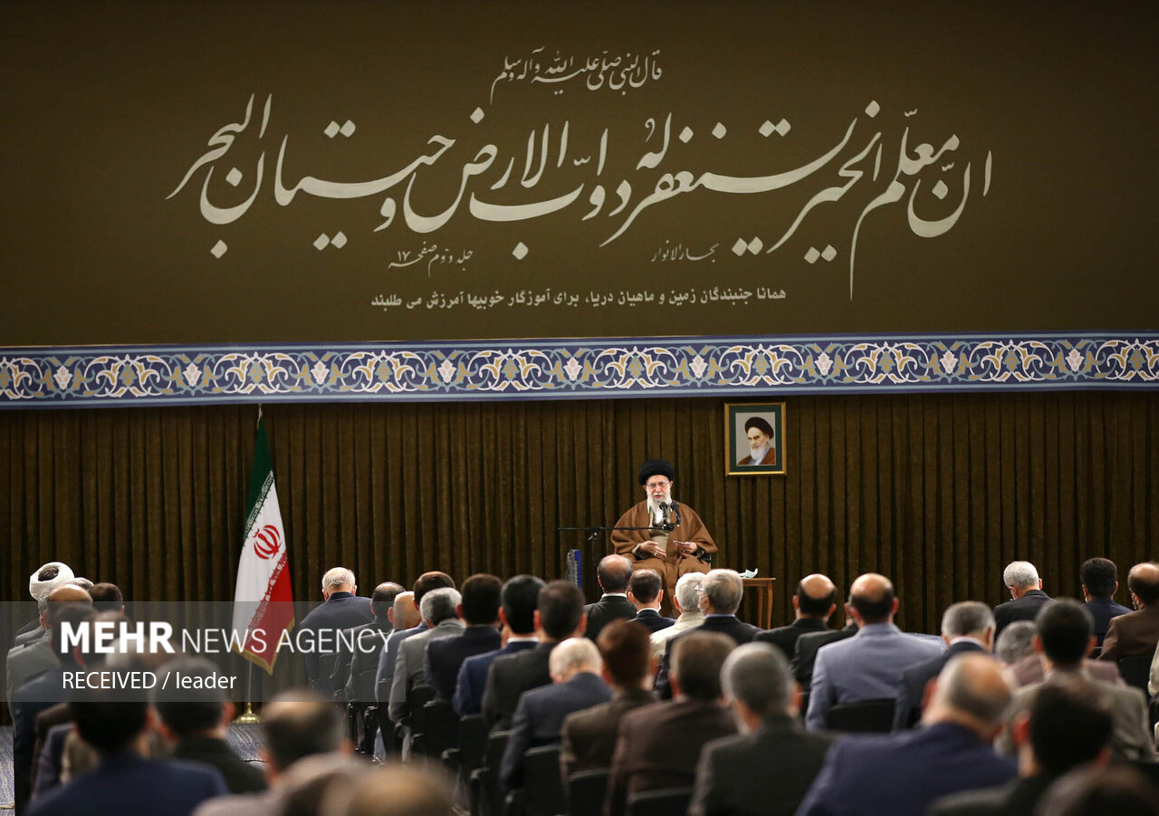 معلمان سرآمد اصفهان با رهبر انقلاب دیدار می‌کنند