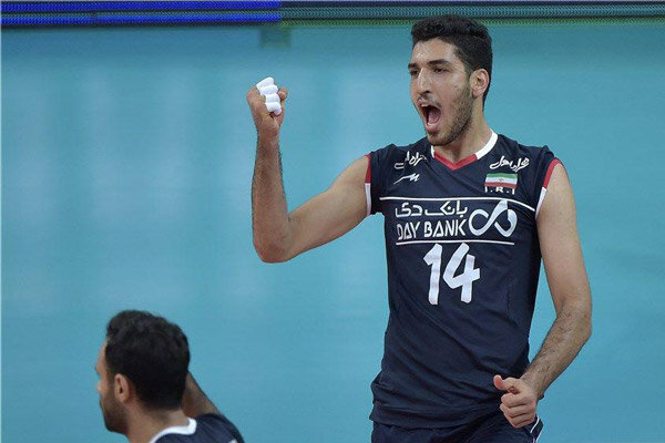 معنوی نژاد به باشگاه والیبال ساتورنیا ایتالیا پیوست