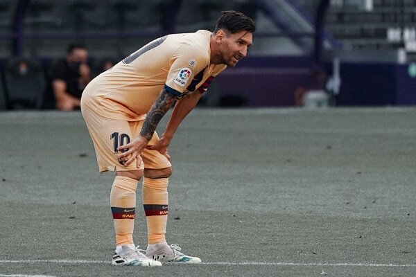 مقایسه فوتبال با «اسبسواری»/ قتل عام فوتبالیستها به دست دونهاد