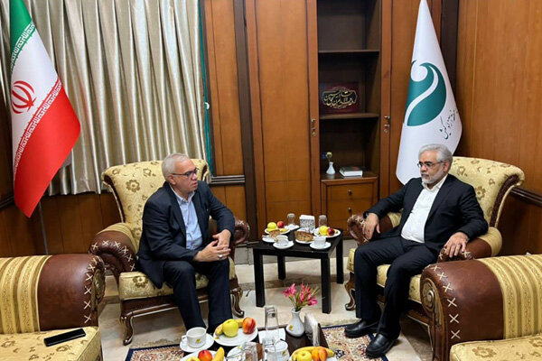 ملاقات مدیرعامل باشگاه استقلال و رئیس سازمان خصوصی سازی