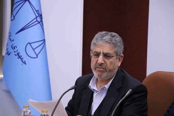 ملاقات مردمی مسئولان قضائی دادگستری تهران با ۷۰ مراجعه
کننده