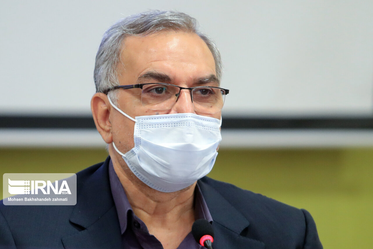 ملت ایران برای دفاع از حق خود با عزمی راسخ ایستاده است