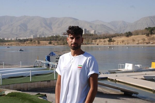 ملیپوش روئینگ به نیمه نهایی صعود کرد