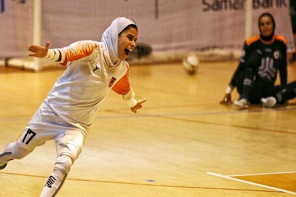 ملیپوش فوتسال: مقابل تیمهای بزرگ بهتر عمل میکنیم!