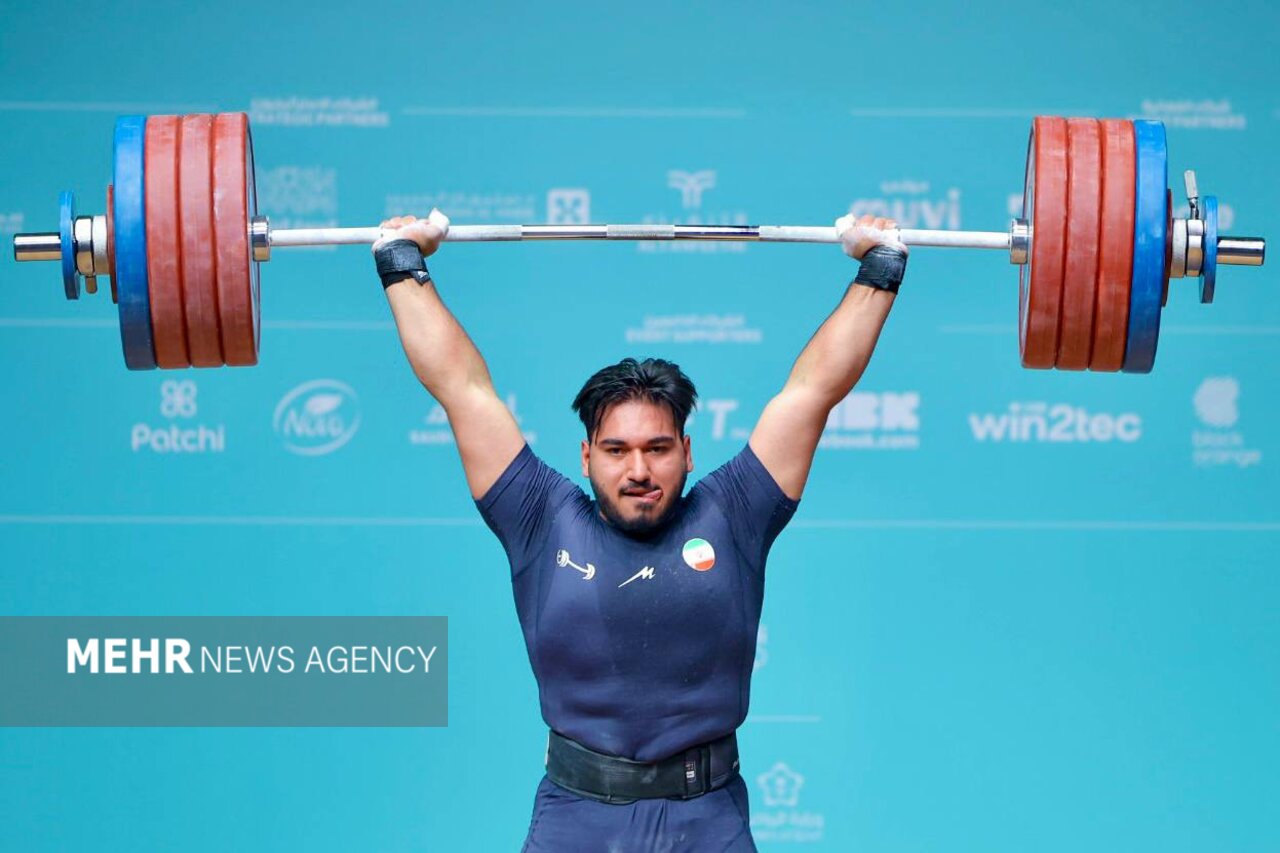 ملی‌پوش وزنه‌برداری ایران صاحب مدال نقره دو ضرب شد