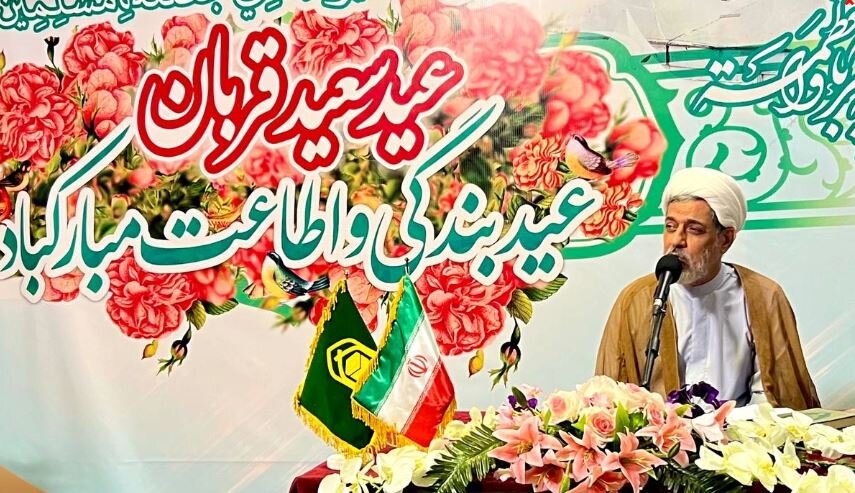 منافع حج برای مسلمانان زیاد است/زائری که اخلاقش بهترنشود ضررکرده