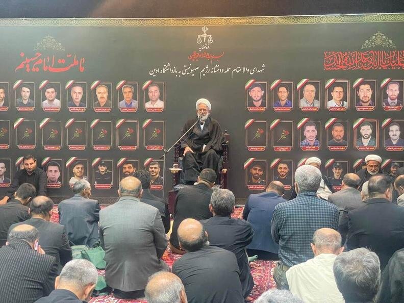 منتظری: جمهوری اسلامی ایران هرگز آغازگر هیچ جنگی نبوده است