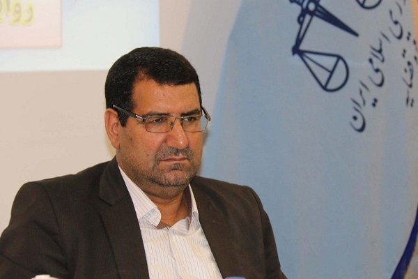 منطقهای گزینی در جذب قضات انجام شود