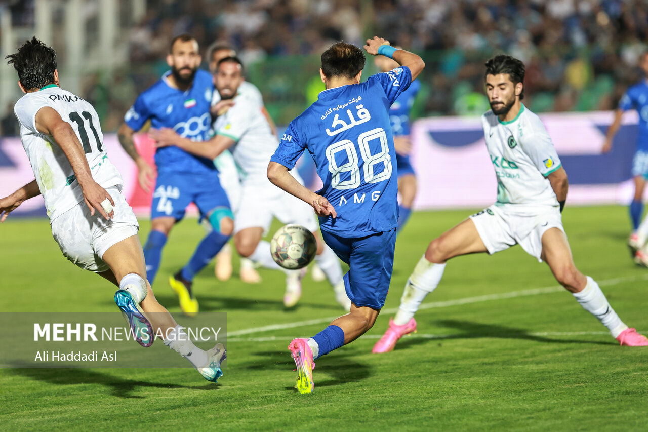 مهابادی: استقلال به بازیکن جدید نیاز دارد/ تیم هنوز هماهنگ نشده است
