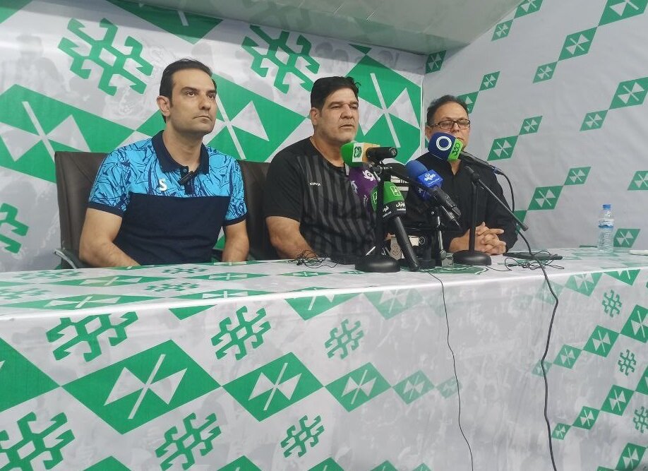 مهاجری:نمی‌توانم بابت باخت عذرخواهی کنم/اگر«var»بود،بازنده
نبودیم