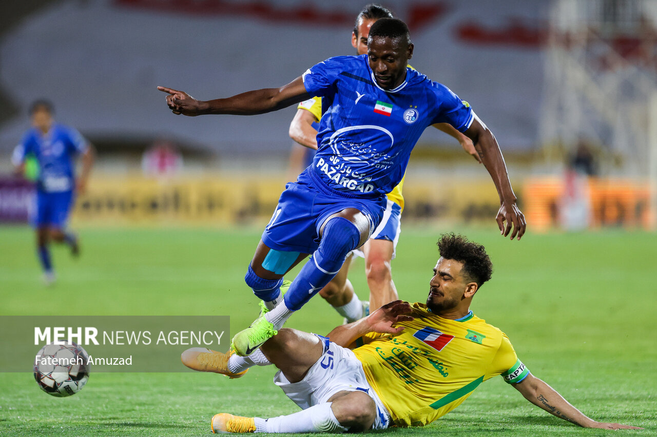 مهاجم استقلال خداحافظی کرد؛ فینال حذفی آخرین بازی ام است + عکس