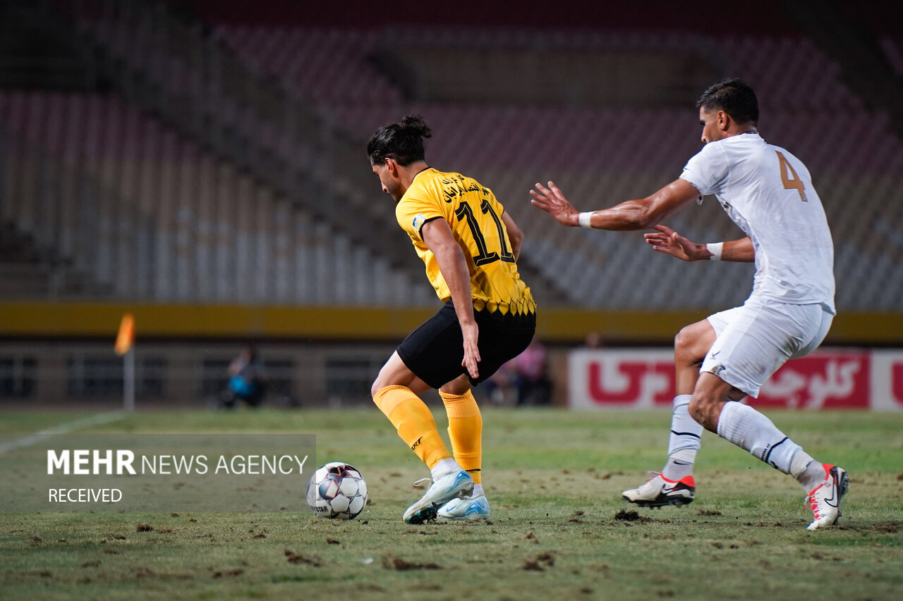 مهاجم سپاهان امروز MRI می دهد/ احتمال غیبت در بازی باخیبر