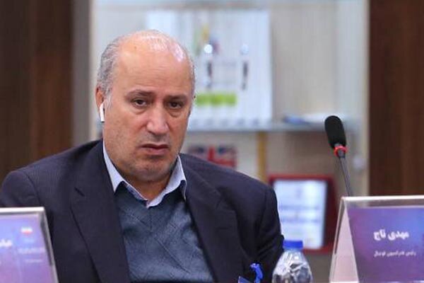 مهدی تاج:به جای پول کالا وارد می‌کنیم/ به موفقیت تیم ملی امید وارم