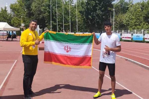 مهدی هفت چشمه به مدال طلای پرتاب چکش رسید