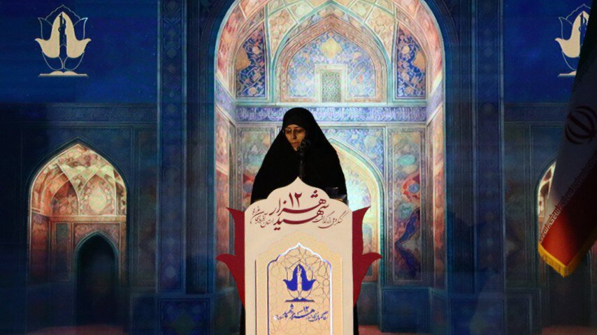 موسویان: زنان نقش بی‌بدیلی در شکل‌گیری انقلاب اسلامی و دفاع مقدس دارند