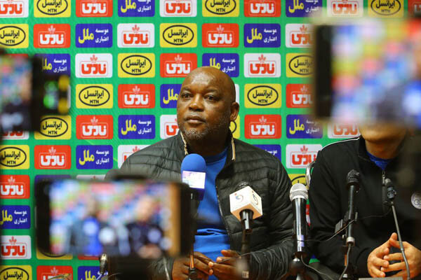 موسیمانه: تا فردا هم بازی میکردیم نمی توانستیم گل بزنیم!