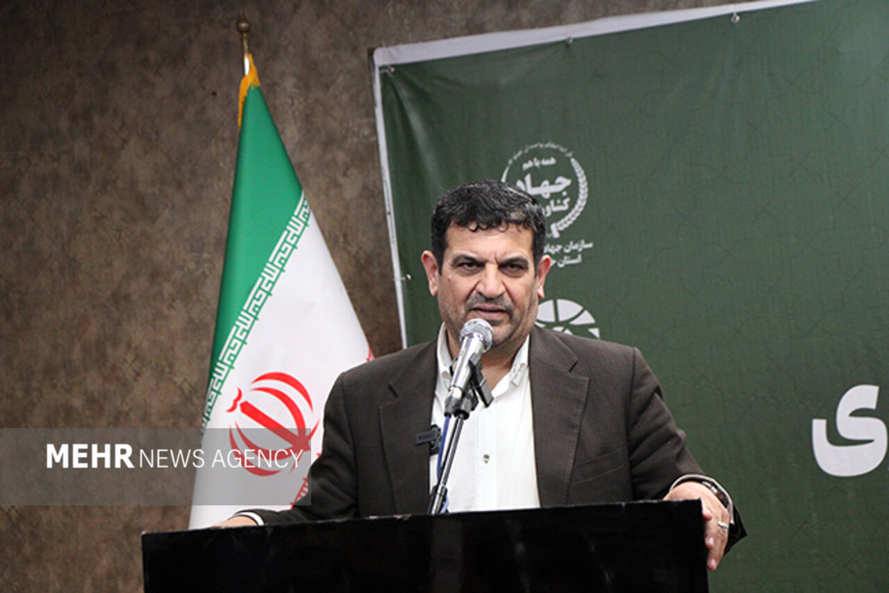 مولوی: راه اندازی اسکله‌های ماهیگیری باعث رونق گردشگری آبادان می‌شود