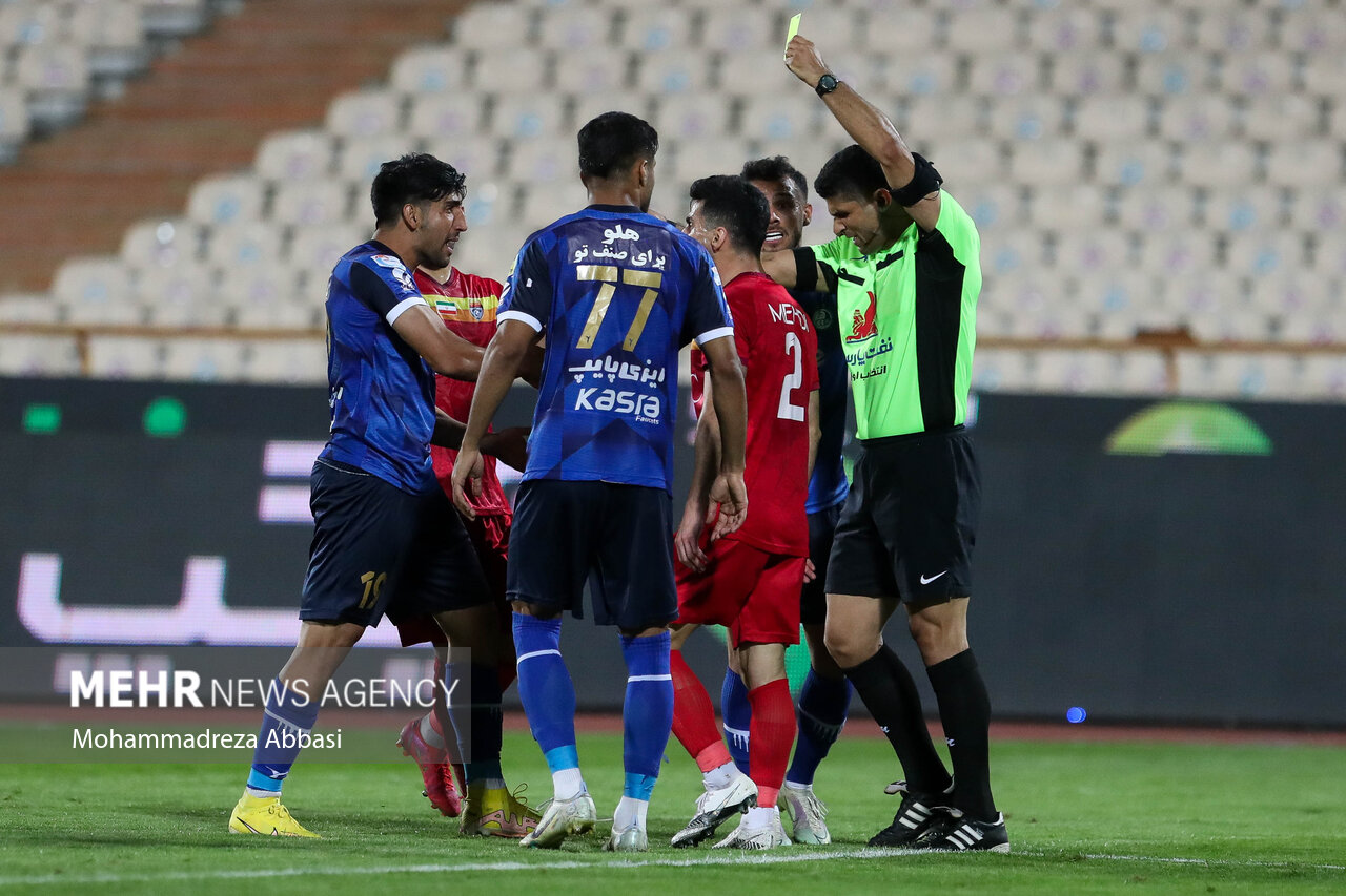 مگر می شود داور محروم را برای بازی استقلال – فولاد انتخاب کرد؟