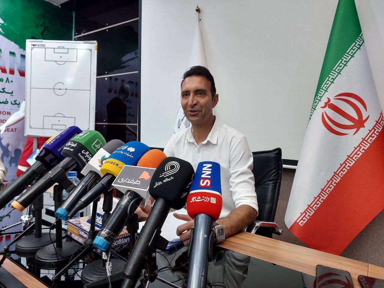 میخواهیم کارهای بزرگ انجام دهیم/ نگرانیام شروع لیگ برتراست