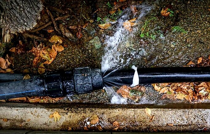 میزان هدررفت آب شرب در کردستان ۱۸ درصد است