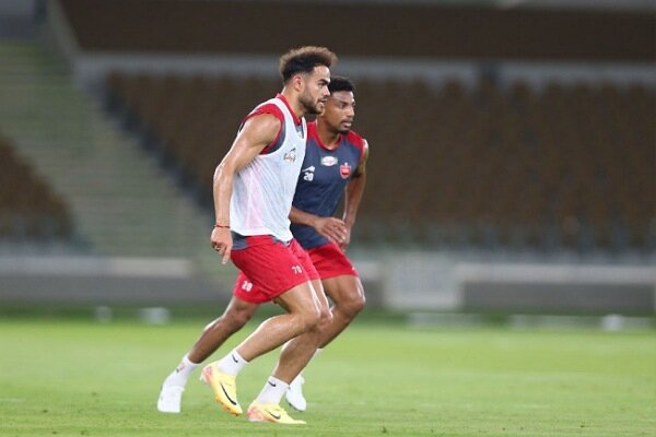 ناحیه مصدومیت ارونوف مشخص شد/ ستاره ازبک دربی را از دست
داد؟