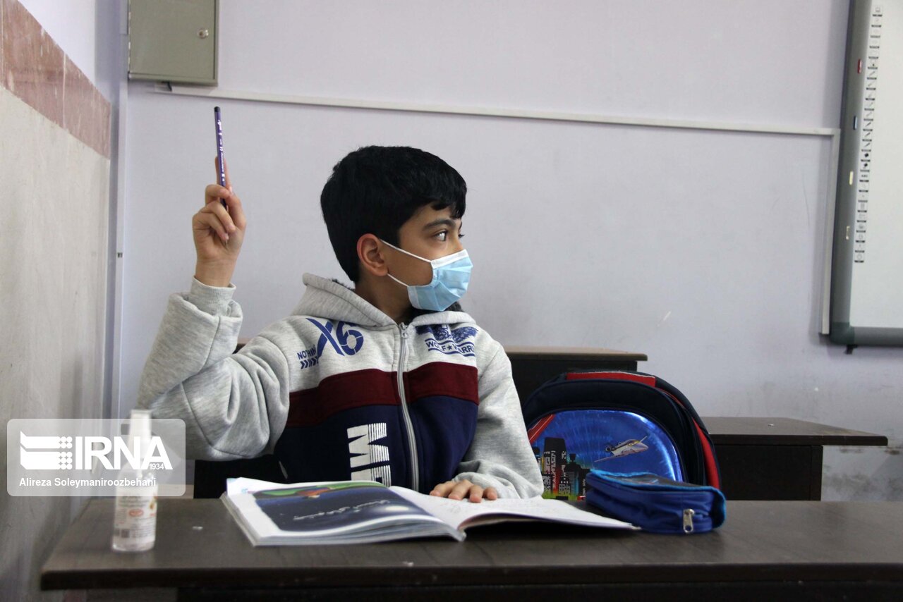 ناپایداری وضعیت کرونا؛ بازگشایی مدارس به شرط سلامت