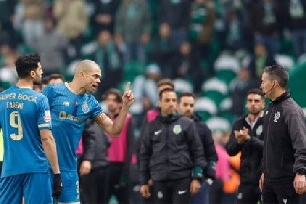 ناکامی طارمی برابر اسپورتینگ/ پورتو فرصت صدرنشینی را از دست
داد