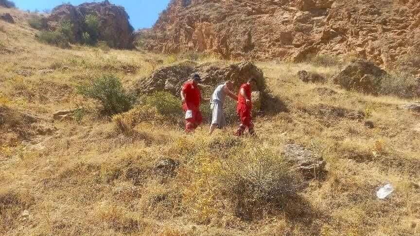 نجات ۳ گردشگر در ارتفاعات دره جرمی ارومیه