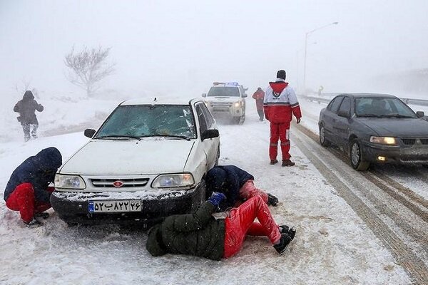نجات ۷۹۷ نفر از برف و کولاک در ۸ استان