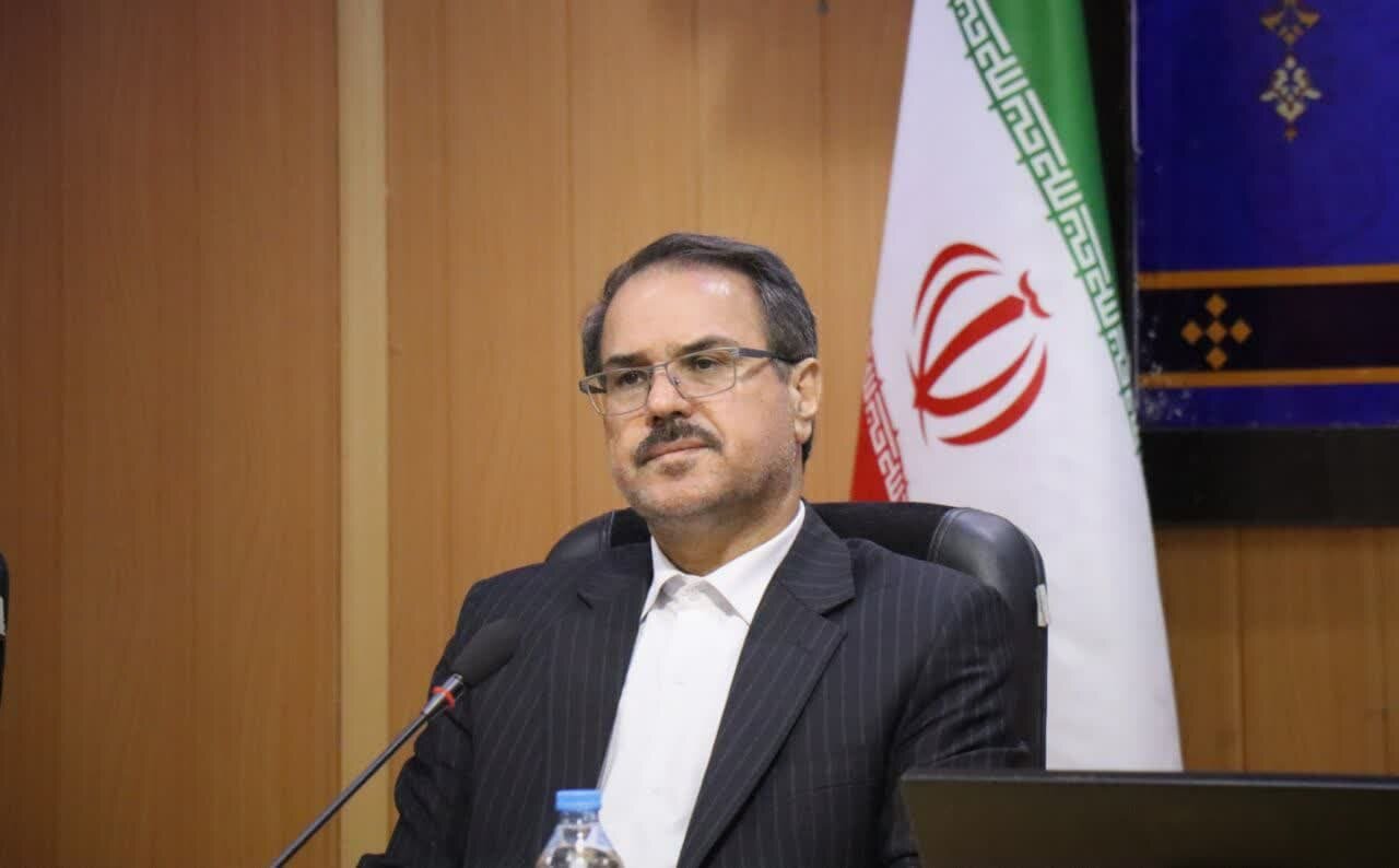 نخبگان با داشتن معلم باسواد به ماندن در کشور افتخارمی‌کنند