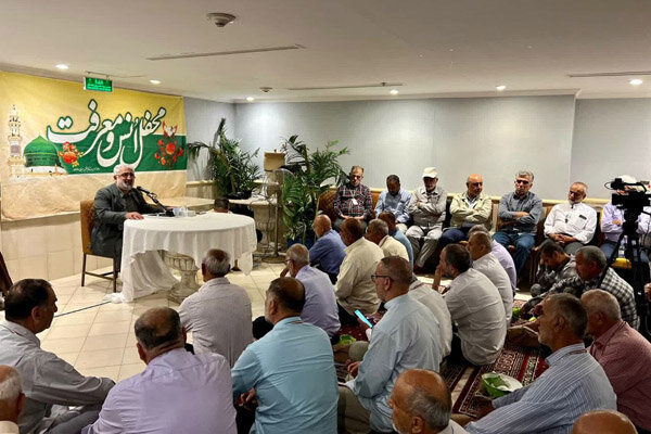 نخستین محفل انس و معرفت زائران ایرانی در مدینه منوره برگزارشد