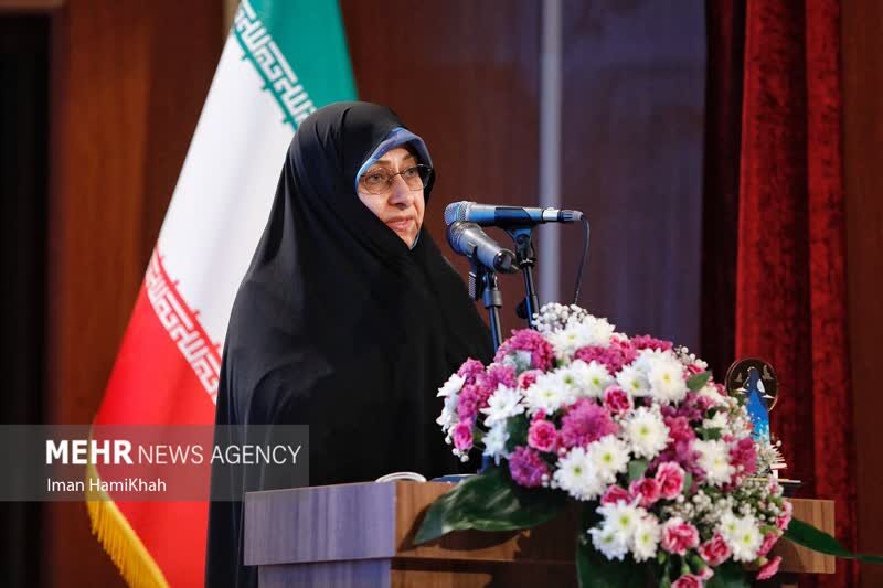 ندای زینب(س) است که فلسطین را زنده نگه میدارد