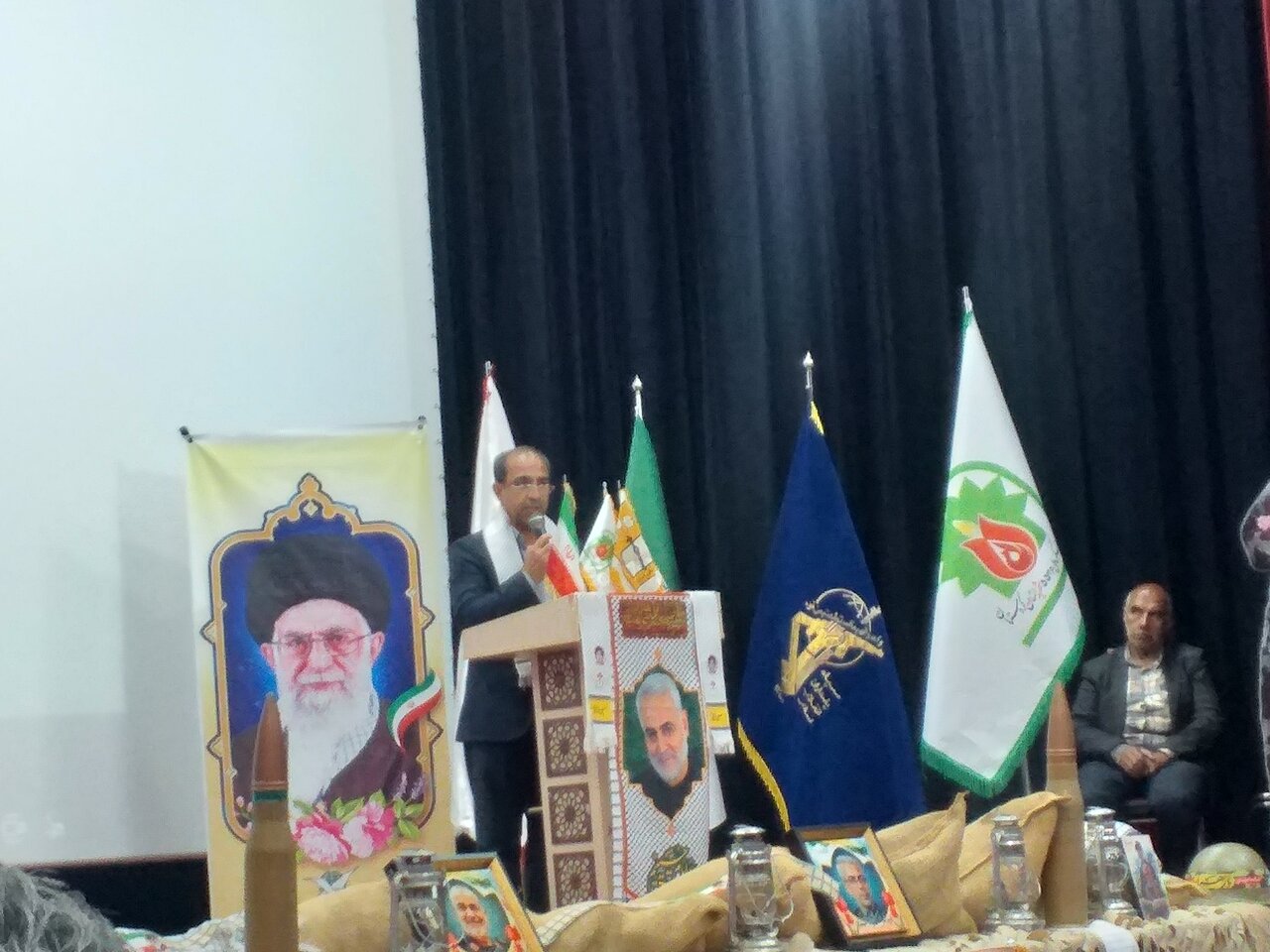 نساج: شهدای دانشآموز معلمان مکتب مقاومت بودند