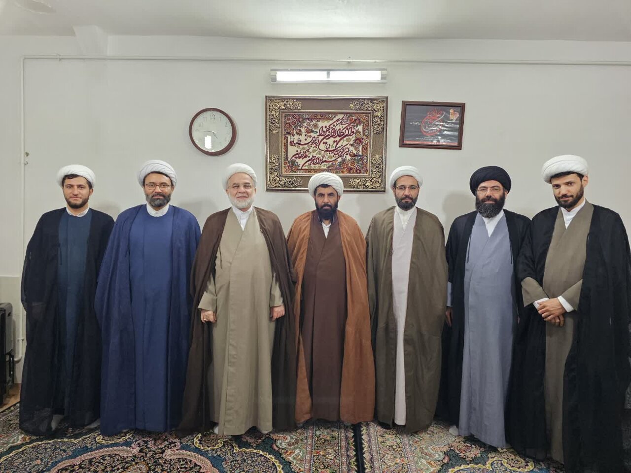 نشر معارف دینی و خدمت به مردم توسط روحانیون در کردستان قابل تقدیر است