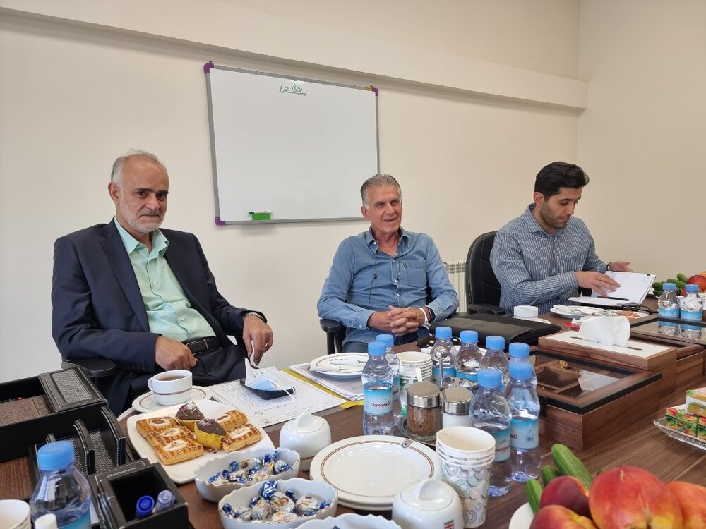 نشست مدیران فدراسیون فوتبال و سازمان لیگ با کارلوس کیروش