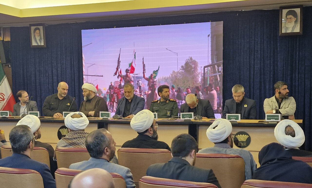 نشست ویژه اجرای برنامه‌های فرهنگی بزرگداشت شهید سید حسن
نصرالله