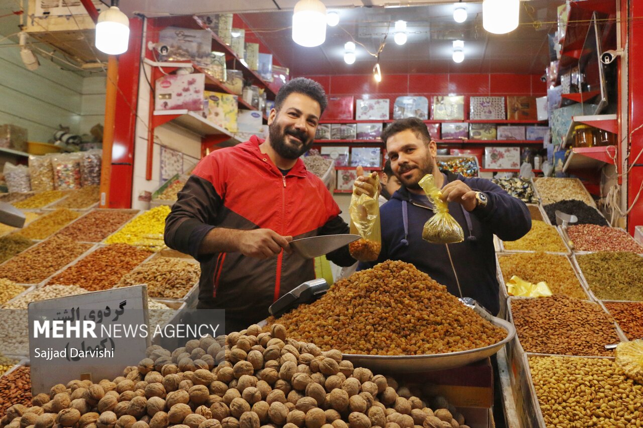 نظارت بر بازار شب یلدا در آذربایجان غربی تشدید می
شود