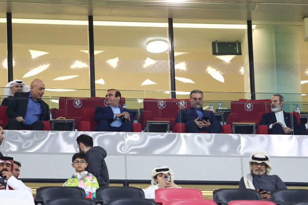 نظری جویباری: همه می دانستند تاج رئیس می شود؛ تیمها را رنگی نبینند