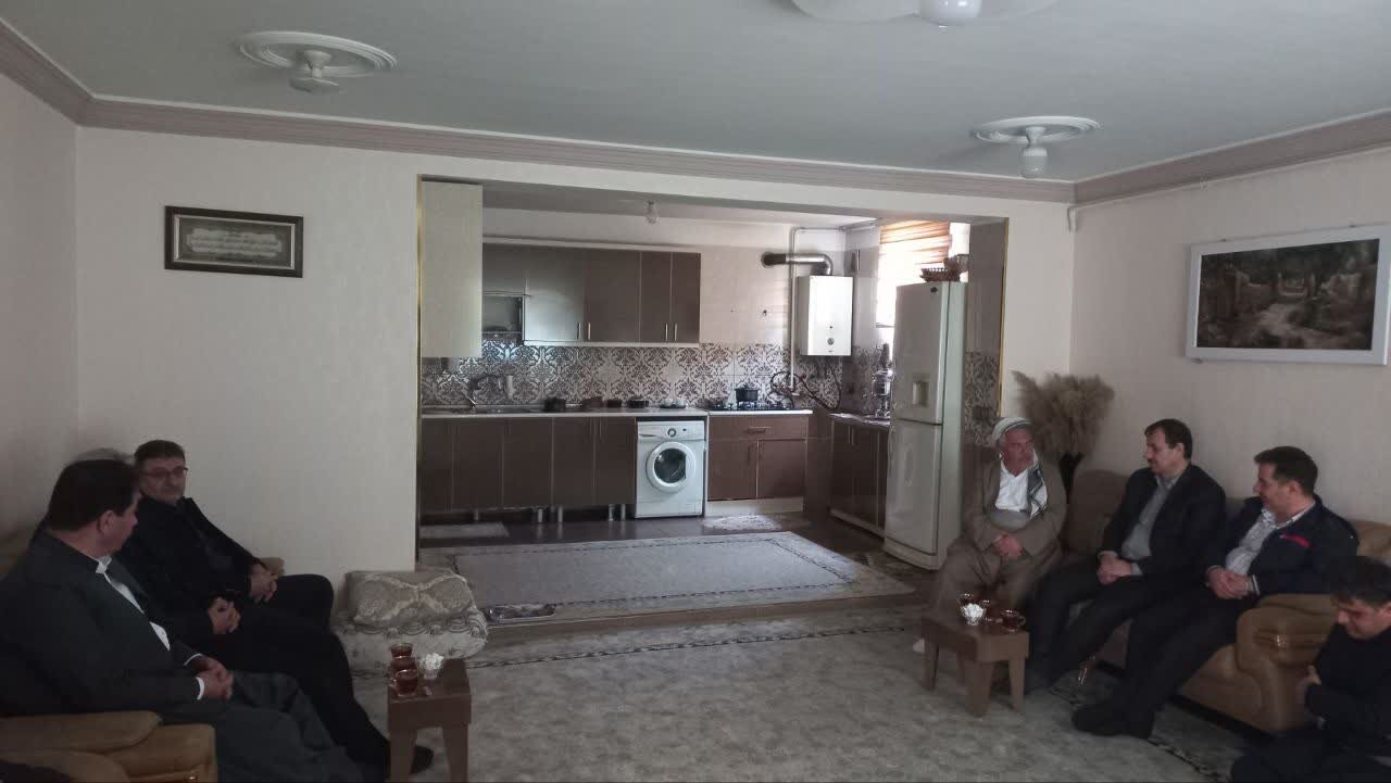 نعمانی: روشنگری دینی پشتوانه تحقق اقتصاد مقاومتی در سقز است