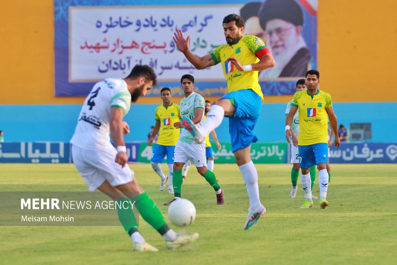 نفت آبادان با ۲ غایب به مصاف گل گهر میرود