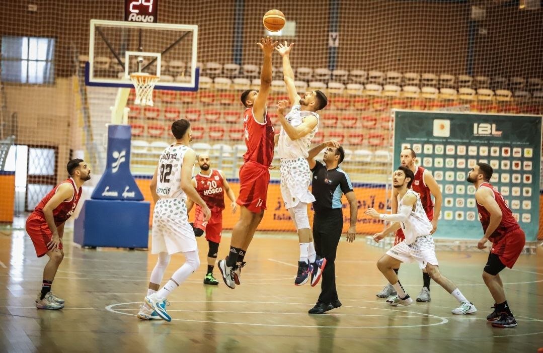 نفت – ذوبآهن؛ تماشاییترین بازی هفته