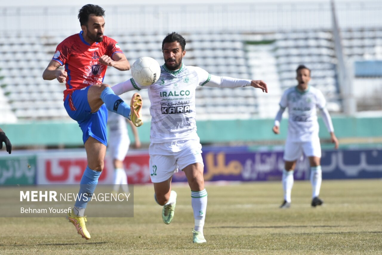 نفت مسجدسلیمان بازی برده را مساوی کرد/ نساجی با یک امتیازبرگشت