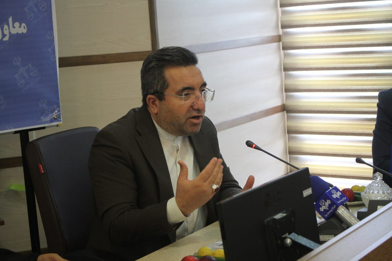 نقش حفاظت و اطلاعات سازمان ثبت اسناد در ارتقای سلامت
اداری