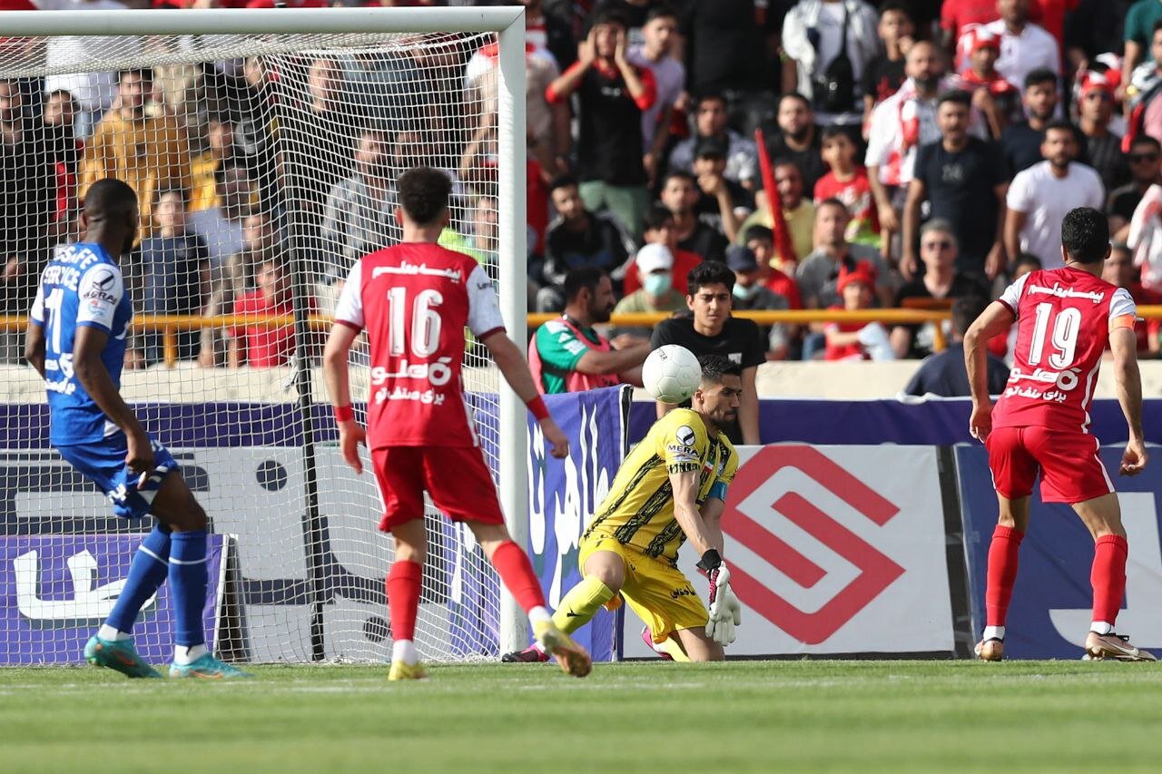 نقش دو دروازه‌بان ملی‌پوش در تعیین نتیجه دیدار استقلال وپرسپولیس